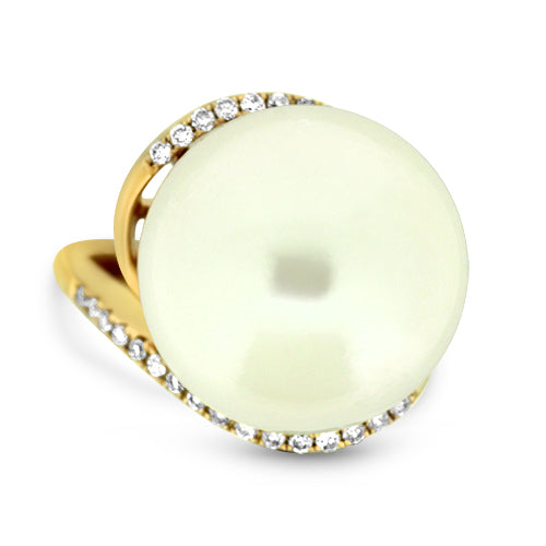 Pearl & Diamond Ring